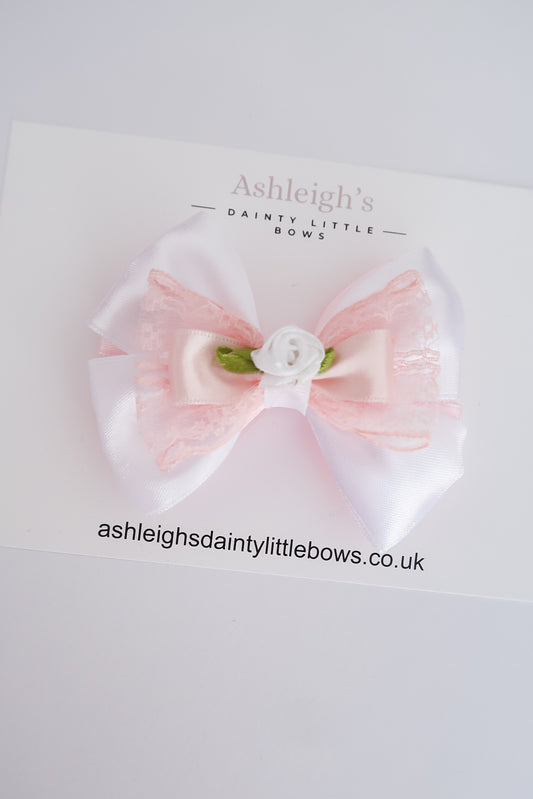 Darling Lacey bow