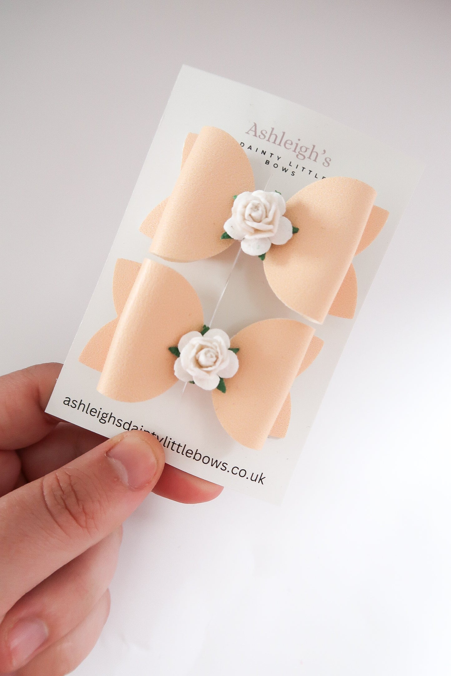 Midi peach bow