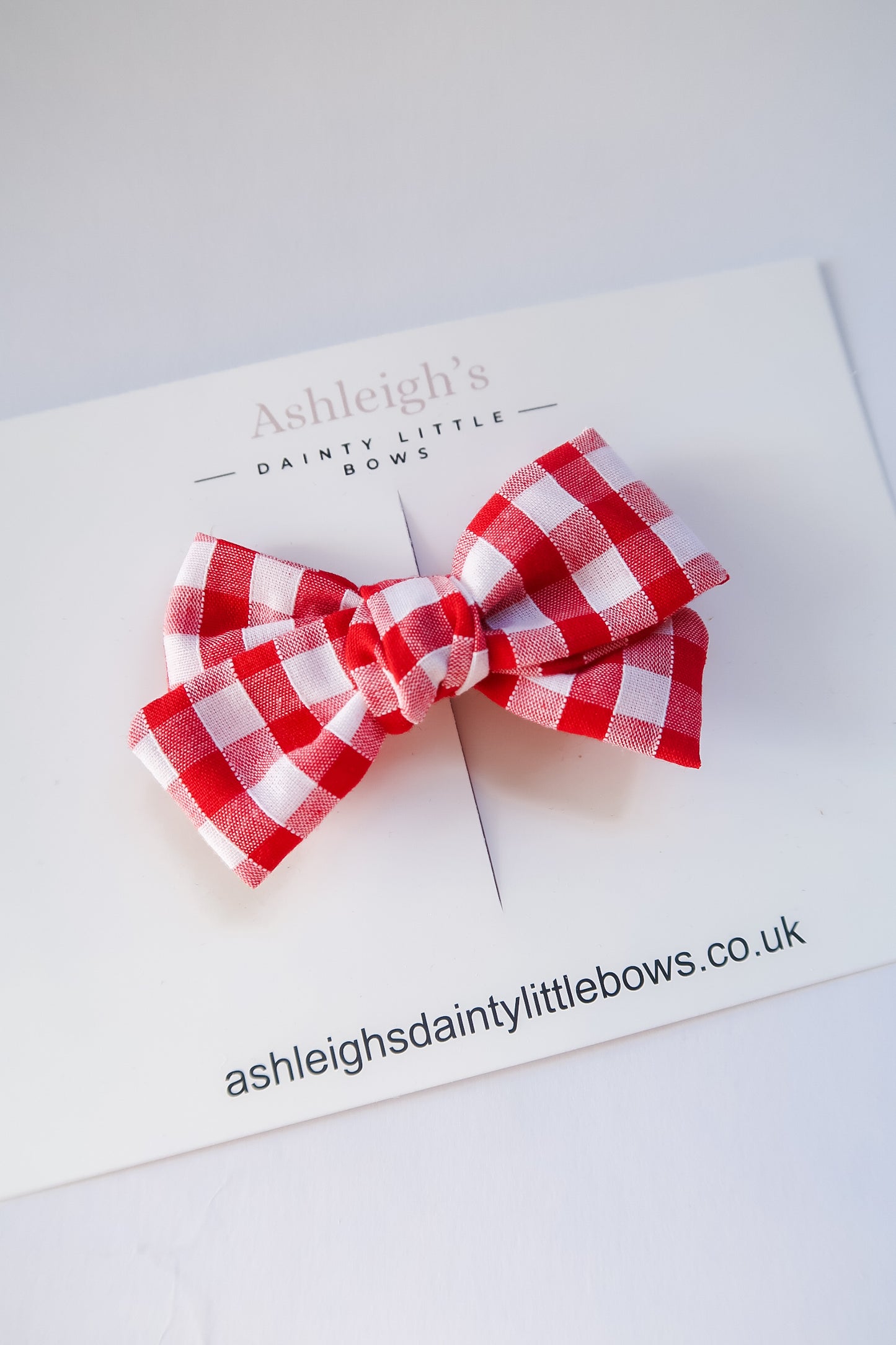 Hand tied bow (9 colours available)