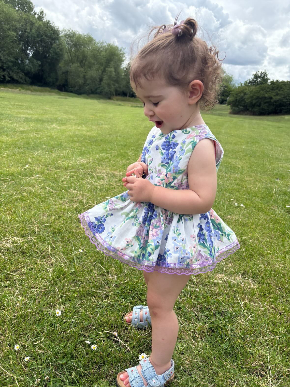 Two piece liberty set