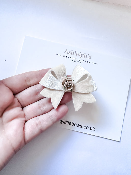 Beige velvet scarlet bow