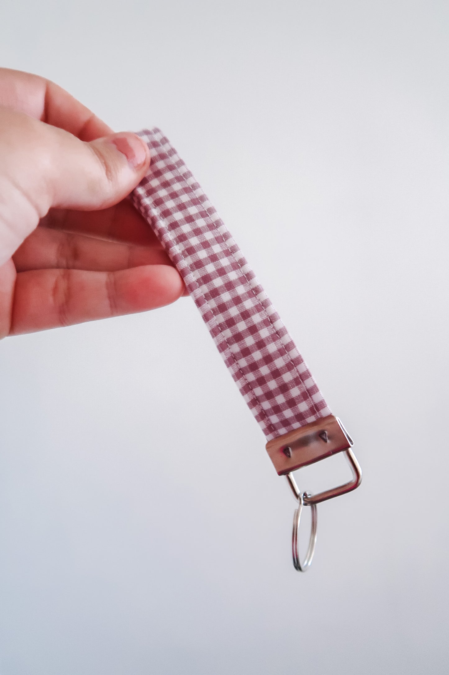 Key fob lilac gingham