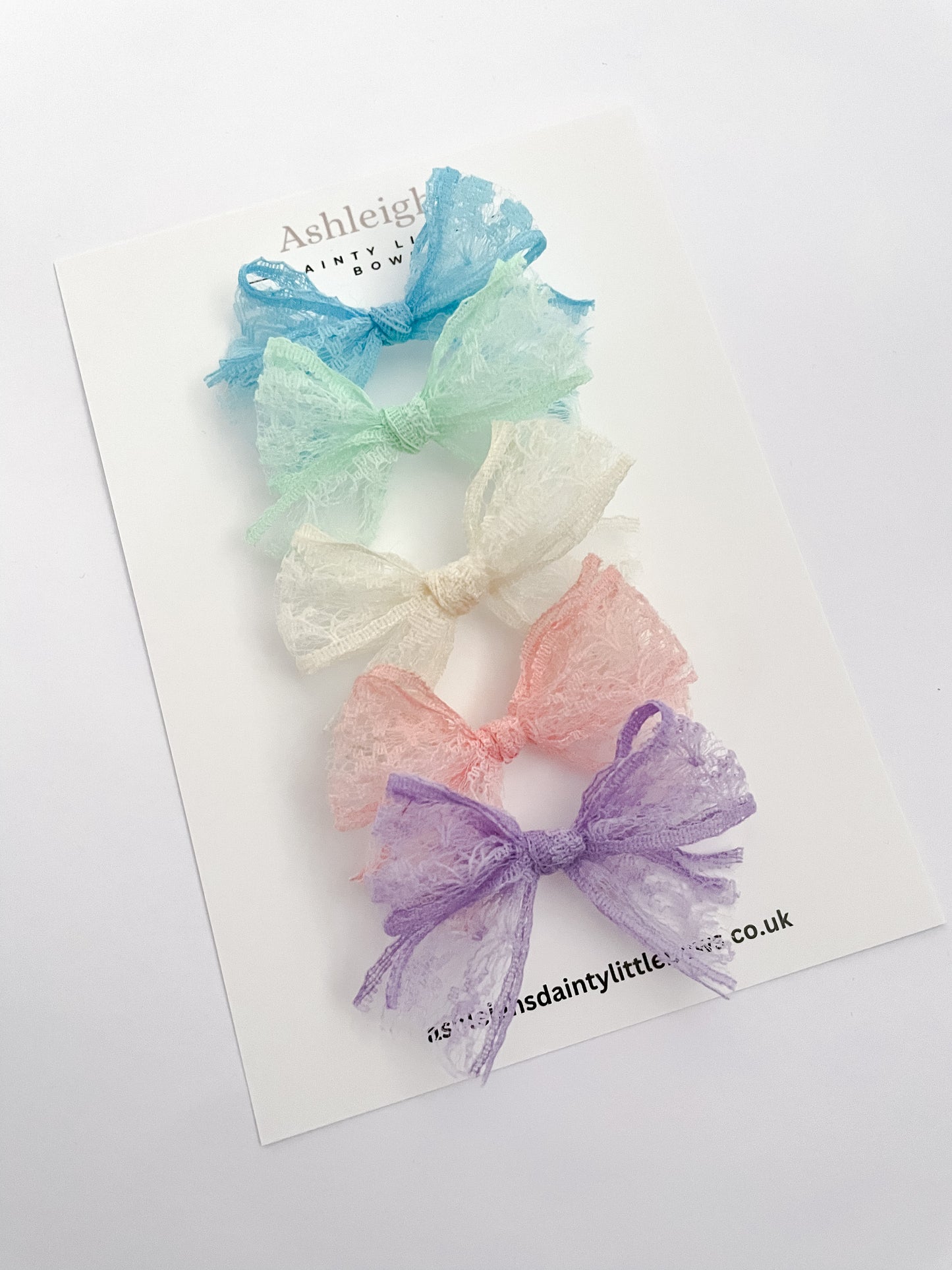 Pastel mini lace bows