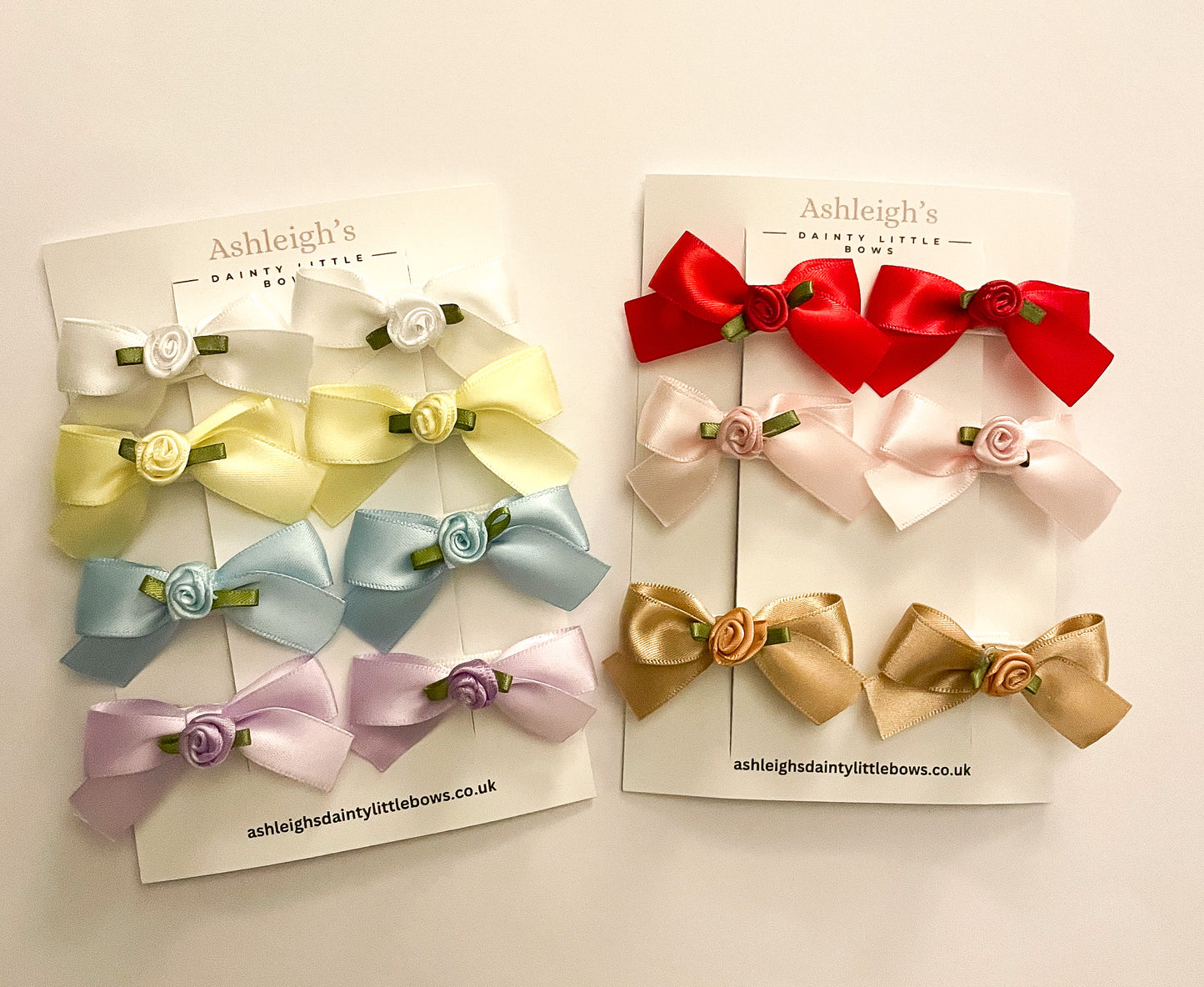 Dainty rose bud bows